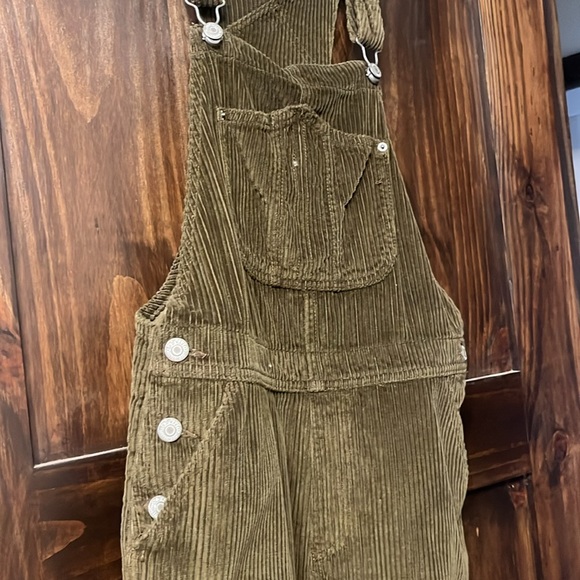 Old Navy cordury overalls - Picture 4 of 6